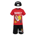 Ensemble 3 Pièces Garçon Basket – T-shirt Rouge Imprimé, Short Noir Assorti & Casquette – 5 à 8 ans – Neuf