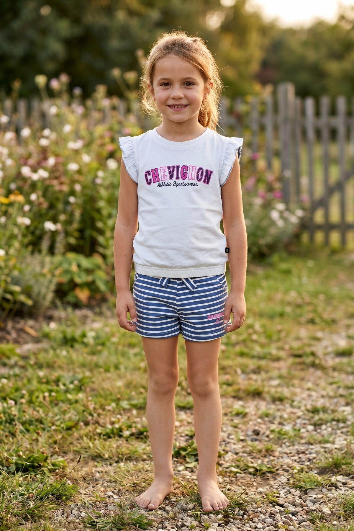 Ensemble fille Chevignon blanc et bleu marine, débardeur à volants et short rayé 4 à 12 ans