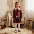 Robe fille bordeaux chiné portée, col blanc, cravate et jupe à carreaux avec nœud argenté à la taille
