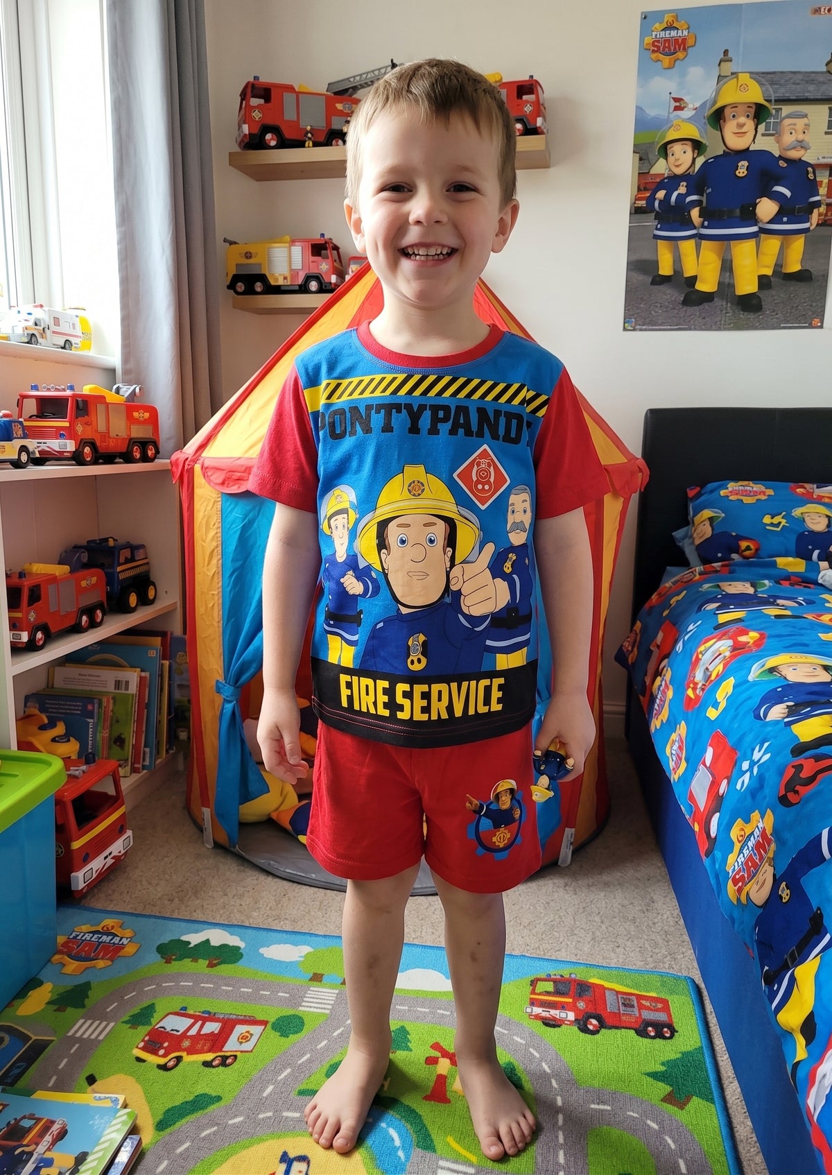 Ensemble 2 Pieces Garcon Sam le Pompier T-shirt Short Rouge 2-6 ans Neuf